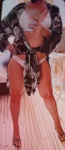 MASÁŽE Karolin