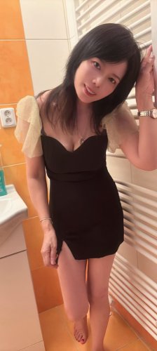 Amy GFE