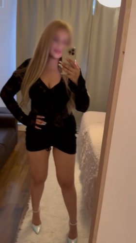 Sexy Lea