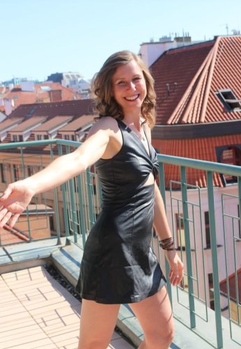 LENKA TANTRA 23:00 PÁ- NE